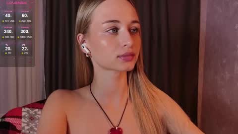 Snapshot of tiffanyhunt chatting on January 16, 3:16 pm Tiffany online show from January 16, 3:16 pm