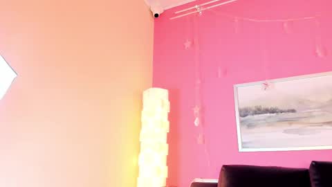 Snapshot of tiffanysuarez_ chatting on March 3, 1:09 pm Stefany Suarez online show from March 3, 1:09 pm
