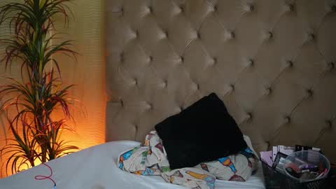  Tiffany  online show from March 19, 9:19 pm