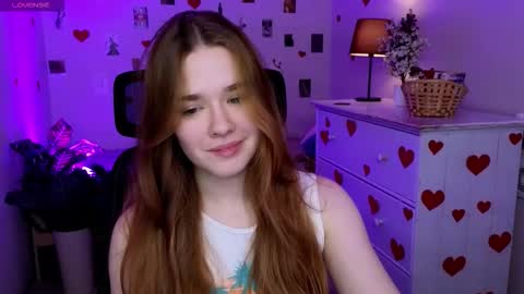 Snapshot of tiffanyvex chatting on March 2, 3:41 pm Tiffany online show from March 2, 3:41 pm