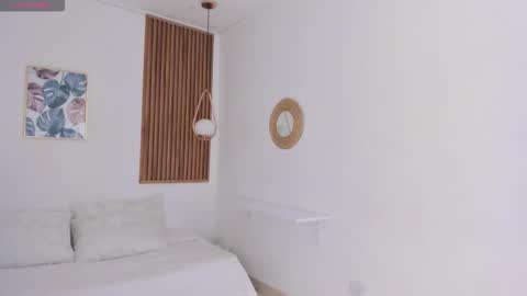 Tiffany online show from January 17, 1:05 pm