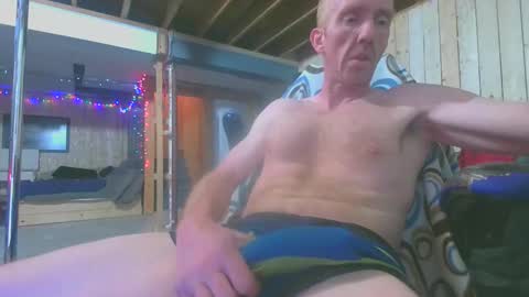 Snapshot of tigars36 chatting on May 24, 5:23 am Tigars36 online show from May 24, 5:23 am