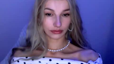 Ask me online show from May 10, 11:10 pm