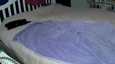 Snapshot of tigerek_i_m chatting on March 3, 7:32 am tigerek_i_m online show from March 3, 7:32 am