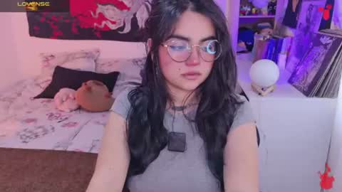 Snapshot of tigerlily__1 chatting on June 30, 7:59 pm Lilith online show from June 30, 7:59 pm