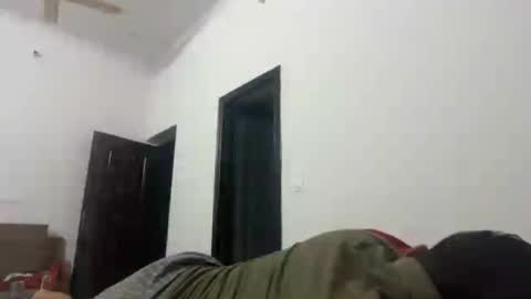 Snapshot of tigertinku chatting on June 19, 6:34 pm tigertinku online show from June 19, 6:34 pm
