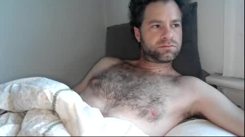 Snapshot of tigerzaddy chatting on June 6, 11:59 am tigerzaddy online show from June 6, 11:59 am
