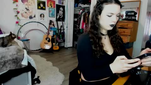 Snapshot of tiggerrosey chatting on March 11, 8:53 pm All my Links online show from March 11, 8:53 pm