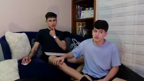 Snapshot of tightncuteass chatting on July 25, 11:57 pm Camilo online show from July 25, 11:57 pm