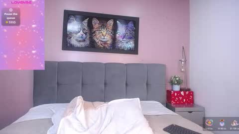 tiiny emilly online show from December 19, 8:16 pm