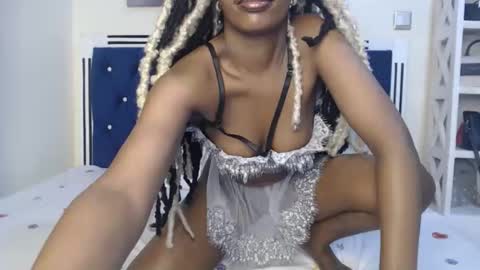 Tilly online show from October 20, 7:36 pm