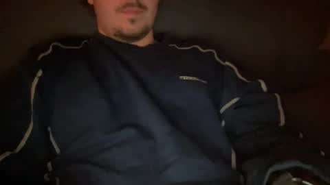 Snapshot of tim499363 chatting on December 22, 8:39 pm tim499363 online show from December 22, 8:39 pm