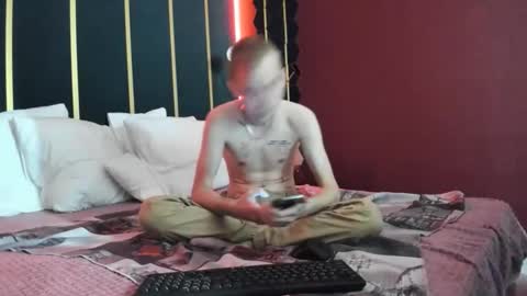 Snapshot of tim_blackk chatting on September 30, 11:26 am Tim online show from September 30, 11:26 am