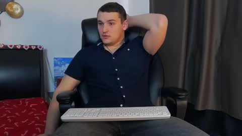 Snapshot of tim_mart chatting on February 12, 10:56 am ask me online show from February 12, 10:56 am