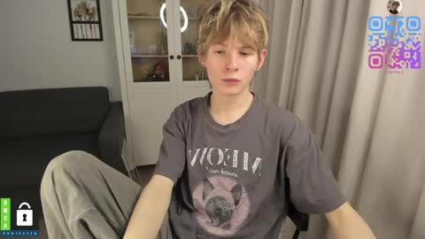 Tim online show from April 3, 8:51 pm