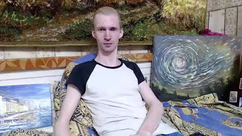 Snapshot of tima_drunk chatting on December 24, 7:39 am Timofey online show from December 24, 7:39 am