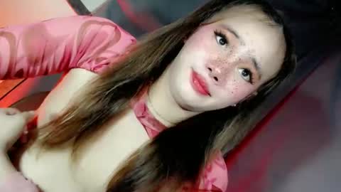 Snapshot of timea_slut69xx chatting on September 17, 6:26 am Happy Birthday To Me online show from September 17, 6:26 am
