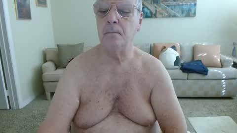 timealone120000 online show from April 4, 4:37 pm