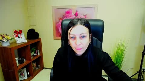 Snapshot of timeparadice chatting on December 2, 11:56 am Luisa online show from December 2, 11:56 am