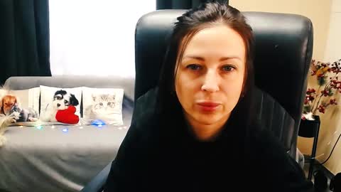 Snapshot of timeparadice chatting on October 1, 7:47 am Luisa online show from October 1, 7:47 am