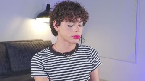 timmyshy online show from January 8, 10:37 am