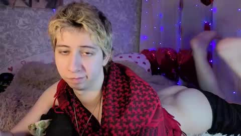 Timothy Fox online show from March 19, 6:12 pm