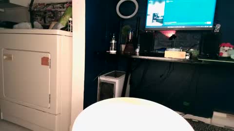 Snapshot of timsefs chatting on October 26, 9:10 pm TimSefs online show from October 26, 9:10 pm