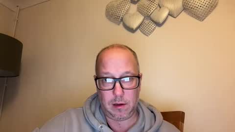 Snapshot of timtim19781978 chatting on January 6, 5:49 pm timtim19781978 online show from January 6, 5:49 pm