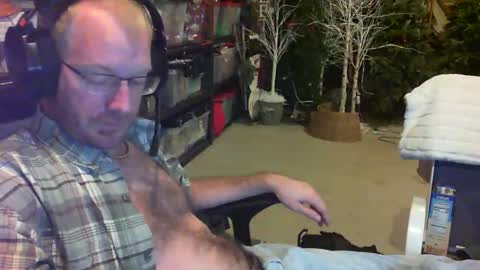 timtimmyyyy online show from September 18, 12:23 am