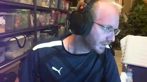 timtimmyyyy online show from September 23, 12:24 am