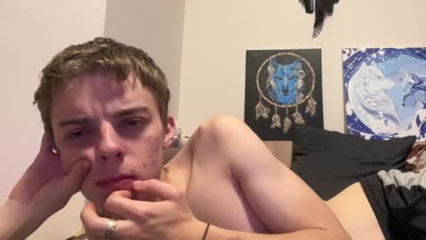 Snapshot of timveret chatting on January 22, 8:06 pm Wizard online show from January 22, 8:06 pm