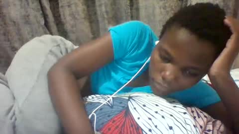 Snapshot of tina2030_1 chatting on June 2, 6:26 am tee online show from June 2, 6:26 am