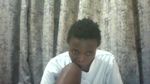 Snapshot of tina2030_1 chatting on July 31, 7:35 pm tee online show from July 31, 7:35 pm