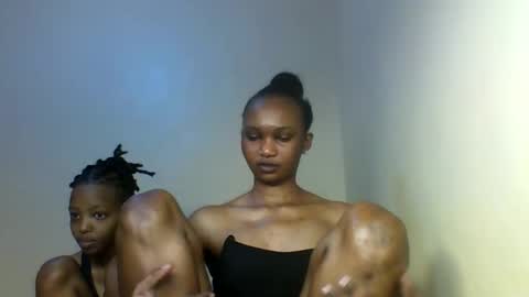 Tina online show from November 15, 1:18 pm