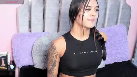 Snapshot of tina_noa chatting on January 24, 6:24 am Tina noa online show from January 24, 6:24 am