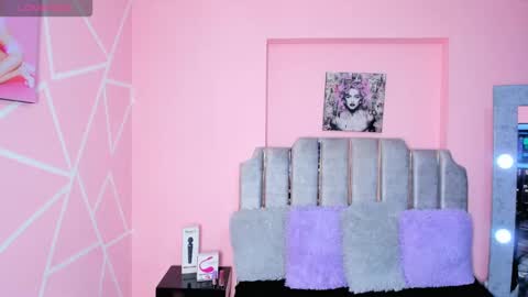 Snapshot of tina_noa chatting on February 14, 3:33 am Tina noa online show from February 14, 3:33 am