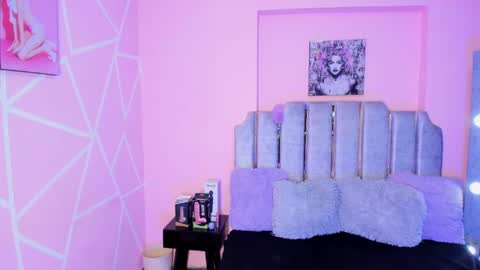 Snapshot of tina_noa chatting on February 28, 3:48 am Tina noa online show from February 28, 3:48 am
