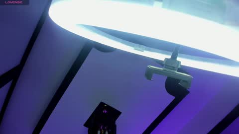 Tina  online show from February 20, 4:46 pm