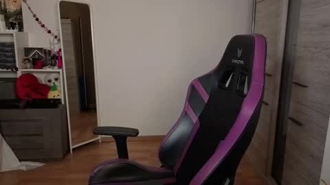 Snapshot of tinaangelll chatting on February 8, 5:49 pm Tina Angel online show from February 8, 5:49 pm