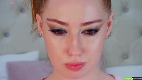 Tina online show from March 3, 3:31 pm