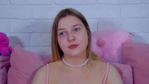 TinaBurton online show from April 8, 4:18 pm