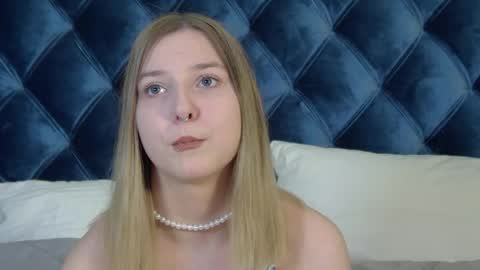 TinaBurton online show from April 19, 3:55 pm