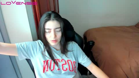 Tina online show from April 10, 7:51 pm