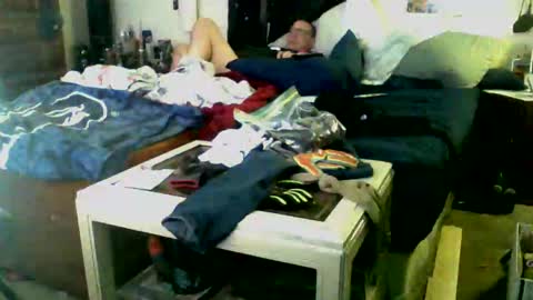 Snapshot of tinalover4u2 chatting on November 14, 6:45 am tinalover4u2 online show from November 14, 6:45 am