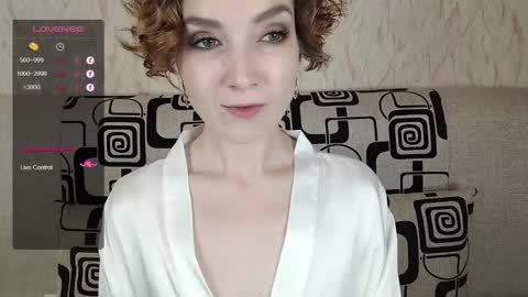 Tina online show from October 25, 4:53 am