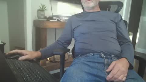 Snapshot of tincup430 chatting on October 3, 11:29 am 5 day load on deck online show from October 3, 11:29 am