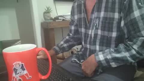 Snapshot of tincup430 chatting on October 16, 11:11 am 5 day load on deck online show from October 16, 11:11 am