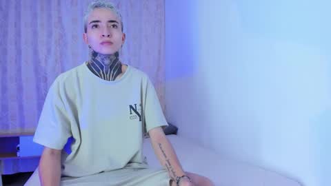 TINNY AND CANDY online show from December 1, 11:59 am