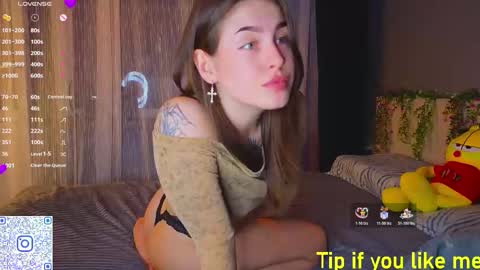 Snapshot of tinnymollys01 chatting on March 6, 5:20 pm Molly online show from March 6, 5:20 pm