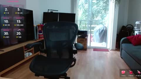 Tiny Caroline online show from October 21, 9:59 pm